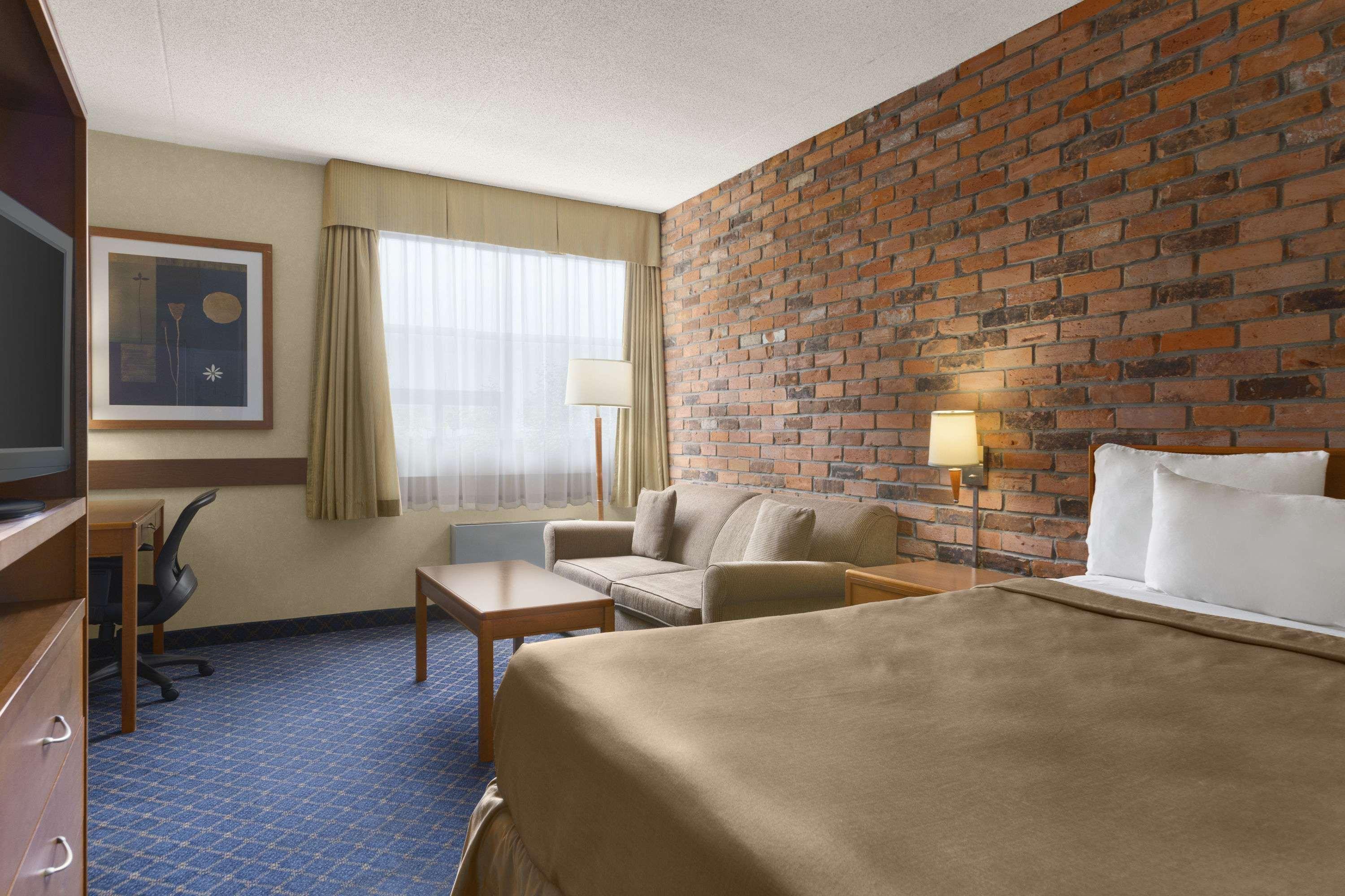 Travelodge By Wyndham باري المظهر الخارجي الصورة