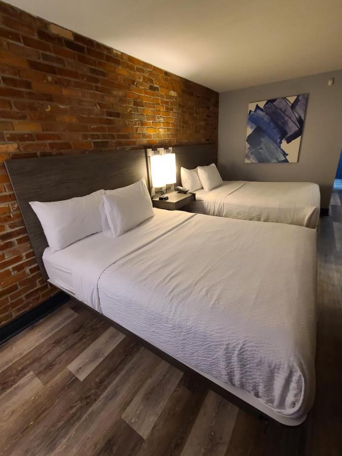Travelodge By Wyndham باري المظهر الخارجي الصورة