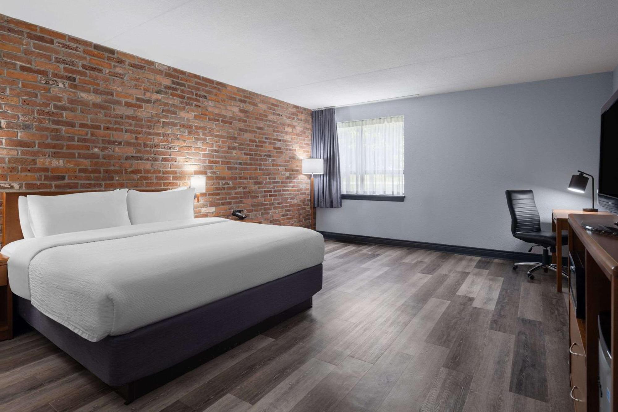 Travelodge By Wyndham باري المظهر الخارجي الصورة