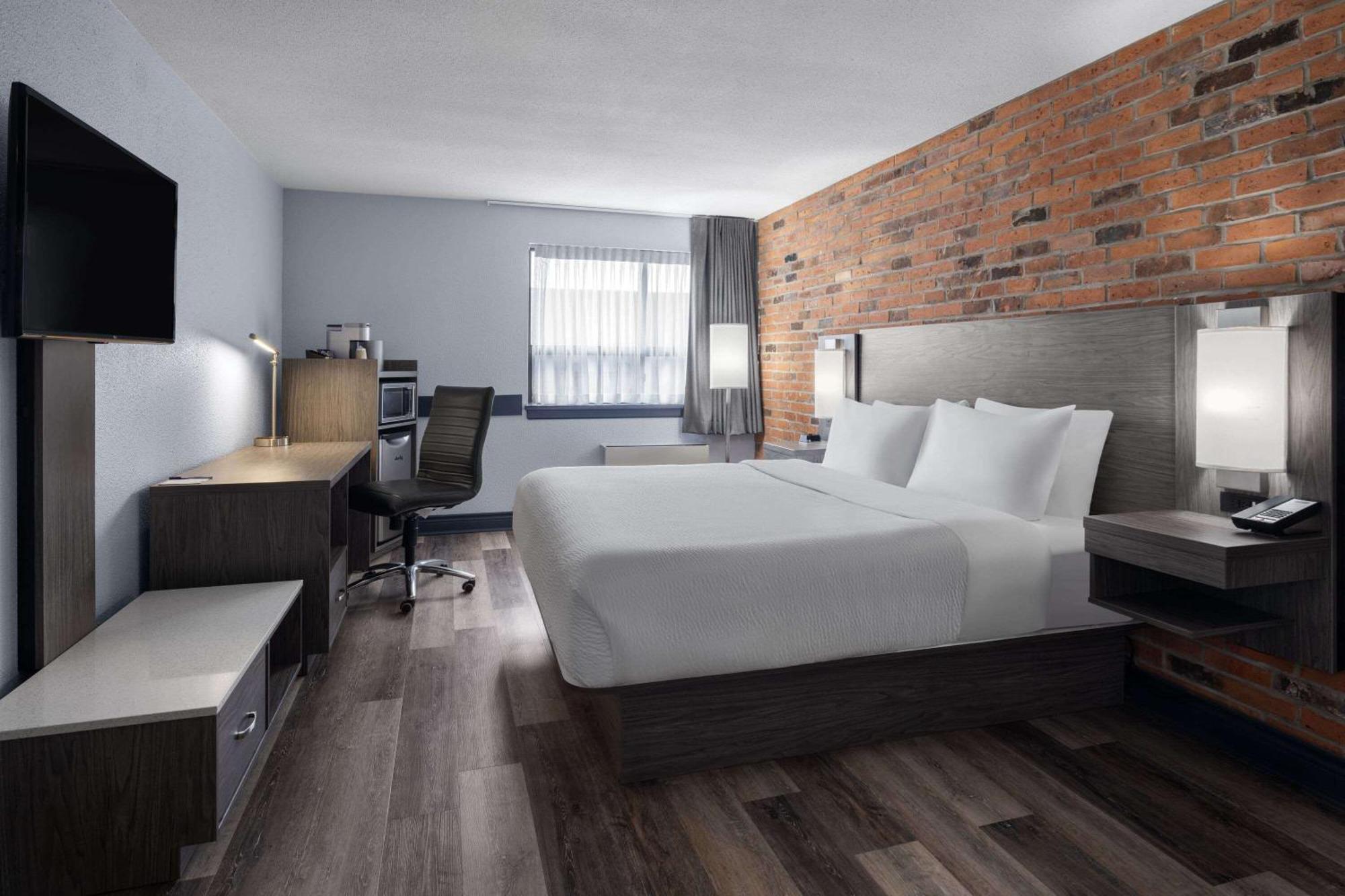 Travelodge By Wyndham باري المظهر الخارجي الصورة